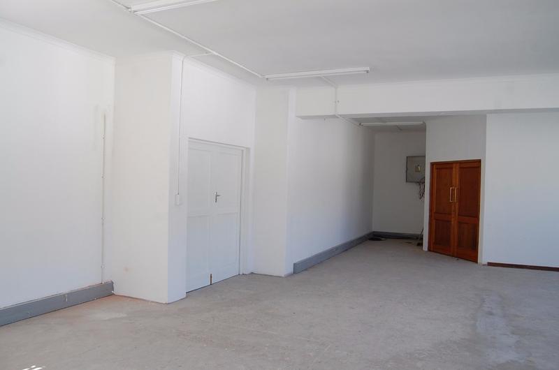 To Let Commercial Property for Rent in Maitland Western Cape